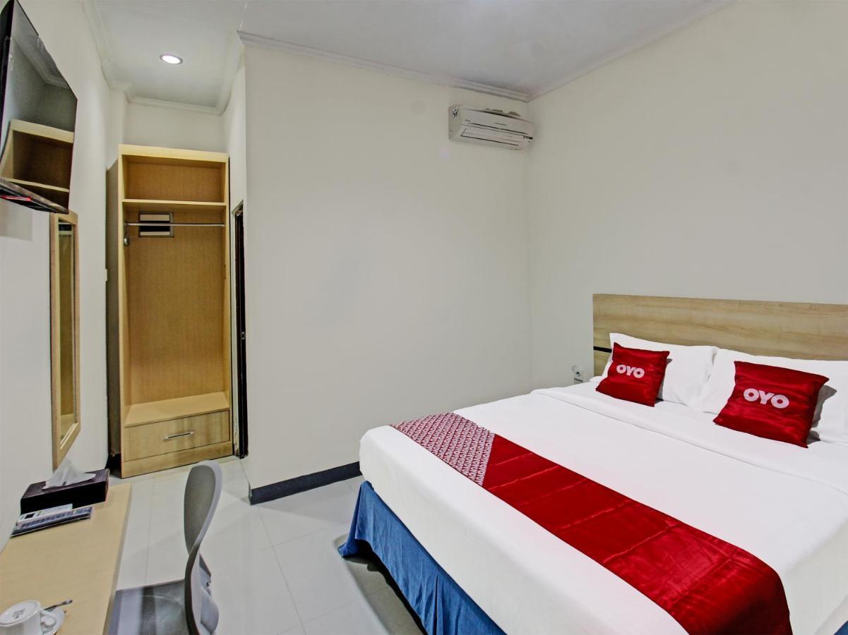 Oyo 91617 Hotel Mutiara Lombok Exteriör bild