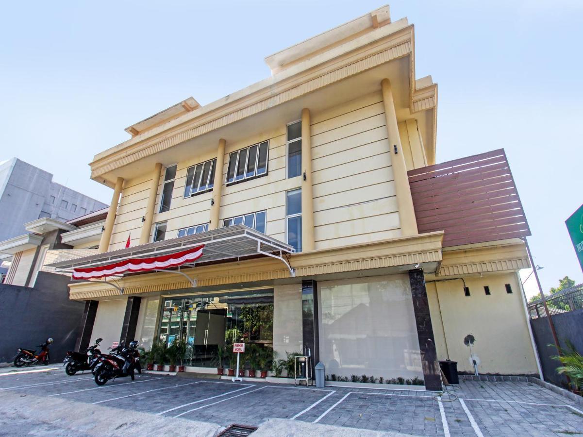 Oyo 91617 Hotel Mutiara Lombok Exteriör bild